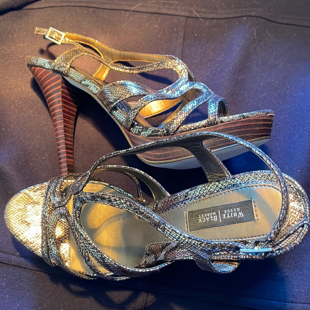 NWOT in Box White House Black Market Size 8.5 Collection Shoes Brown Karley